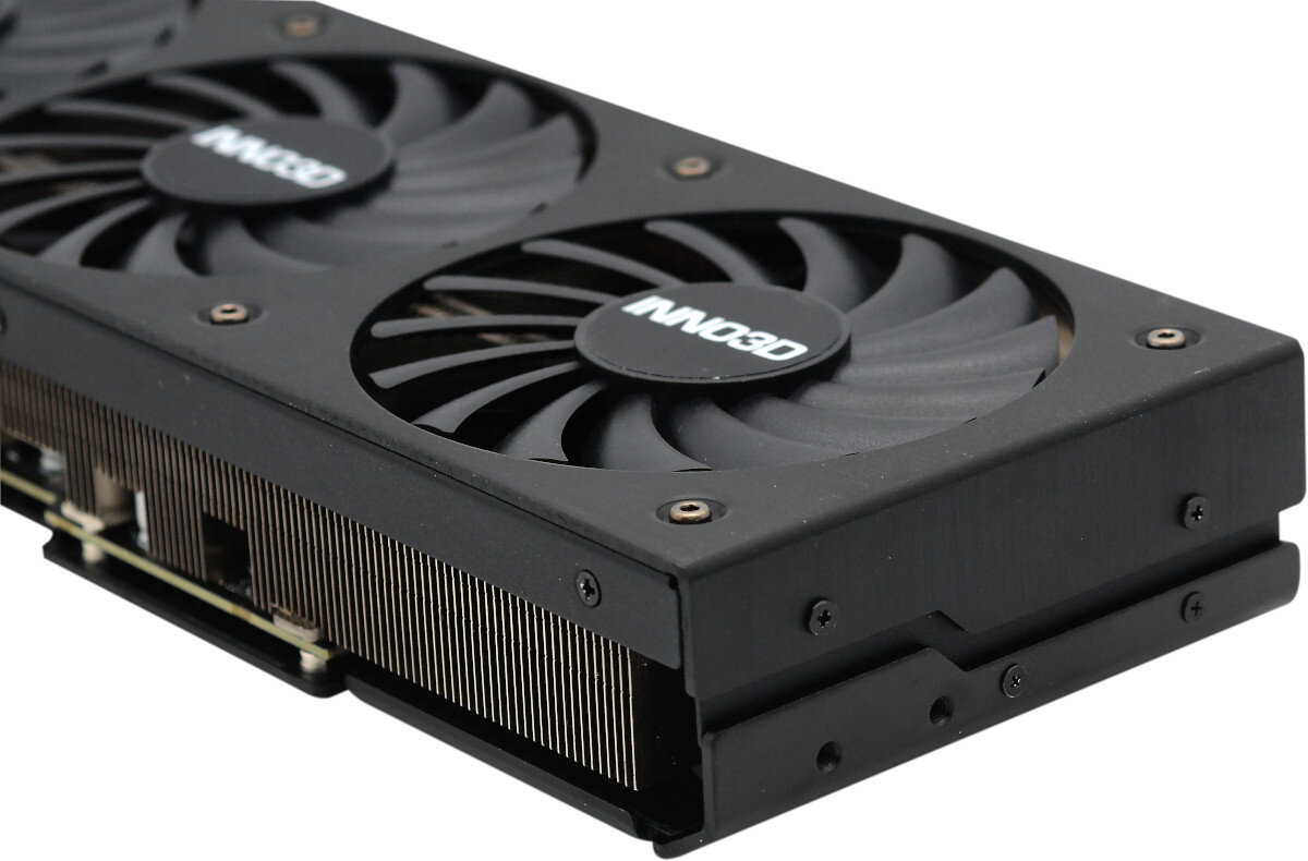 Karta graficzna INNO3D GeForce RTX 3080 X3 OC LHR 10GB efektywny uklad chlodzenia
