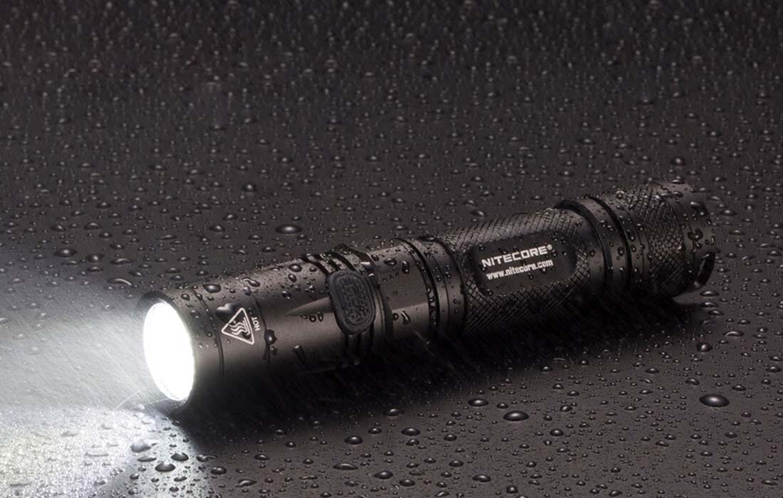 Latarka NITECORE EC23 lotnicze aluminium anodowanie upadki zaniurzenie