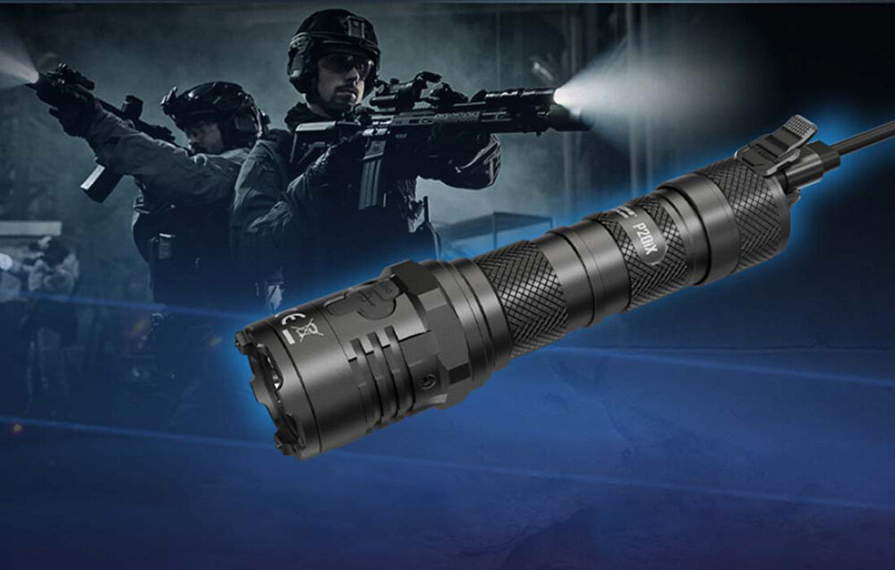 Latarka NITECORE L-NITE-P20iX 4000 lm czas pracy ryby ip68 ATR