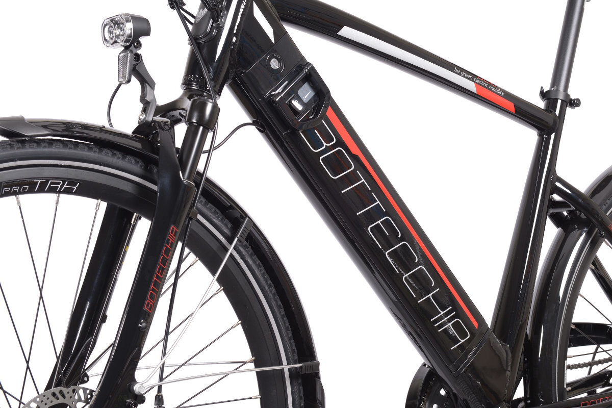 Rower elektryczny BOTTECCHIA E-City Man M20 28 cali meski Czarno-czerwony rama aluminium