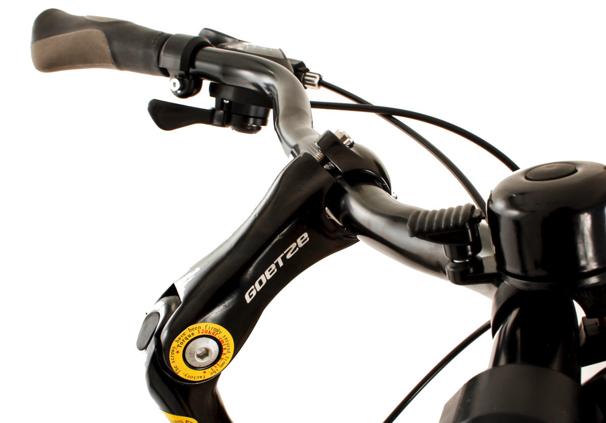 ROWER GOETZE TREKKING GEMINI D17 CZARNY wyposazenie