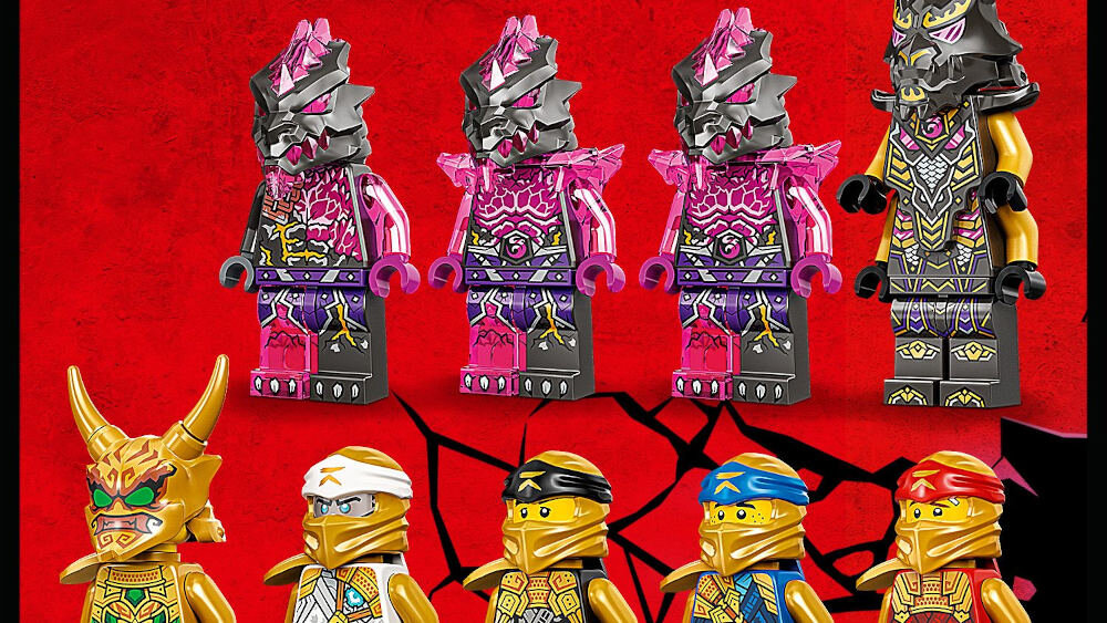 LEGO Ninjago Złoty Ultra Smok Lloyda  - figurki
