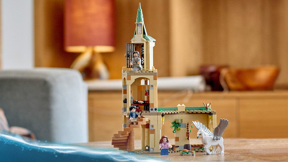 LEGO Harry Potter Dziedziniec Hogwartu: na ratunek Syriuszowi  - prezent