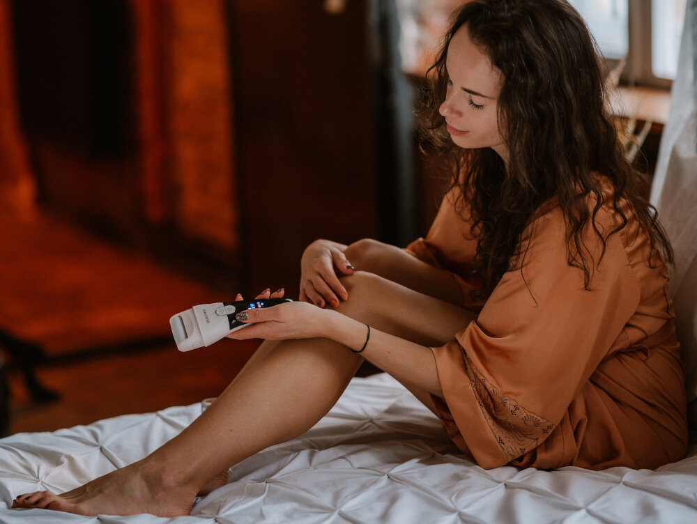 Pilnik elektryczny do stop BEAUTIFLY B-Peely lekki poreczny