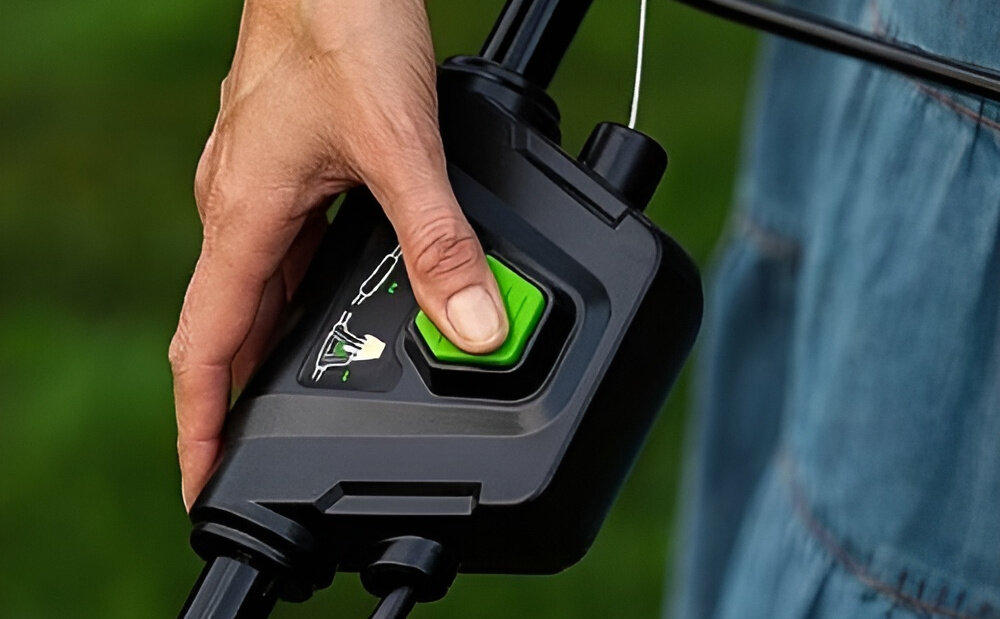 Kosiarka akumulatorowa GREENWORKS GD40LM46SP z napędem silnik bezszczotkowy seria DigiPro predkosc do 2800 RPM przycisk obsluga prosta bezproblemowa