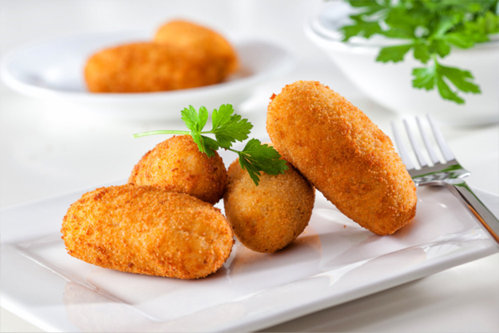 Frytkownica FRITEL Turbo SF 457 moc termostat ręczny ustawienia zakres temperatura efekty smażenie