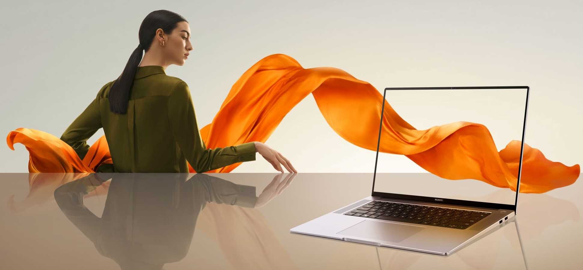 Laptop HUAWEI MateBook 16S - Ekran