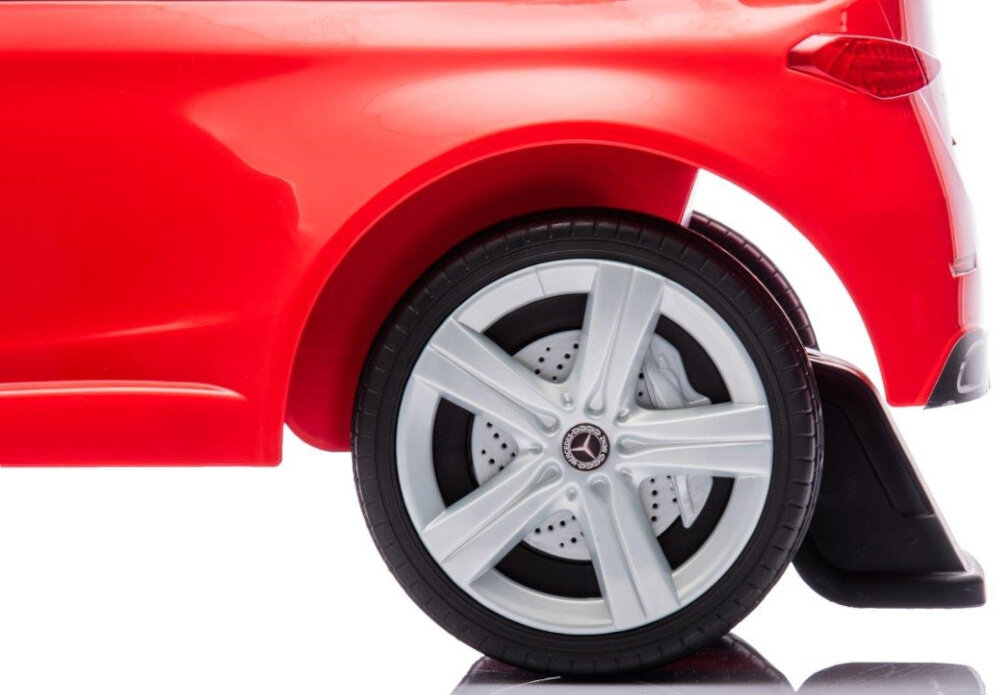 Jeździk SUN BABY Mercedes C-Class J05.039.1.1 Czerwony 4 kola odpowiedniaprzyczepnosc rozwoj koordynacji ruchowej i motoryki aktynosc fizyczna zdrowie rozwoj