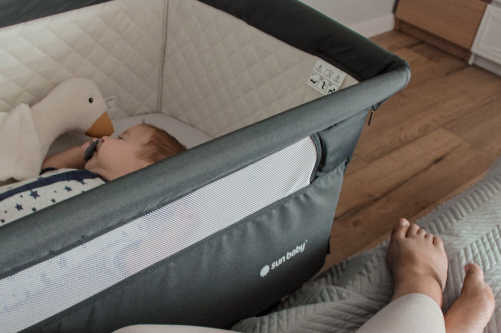 lozeczko SUN BABY B02.007.1.1 Grafitowy uzytkowanie dla dzieci od 1 miesiaca 3w1