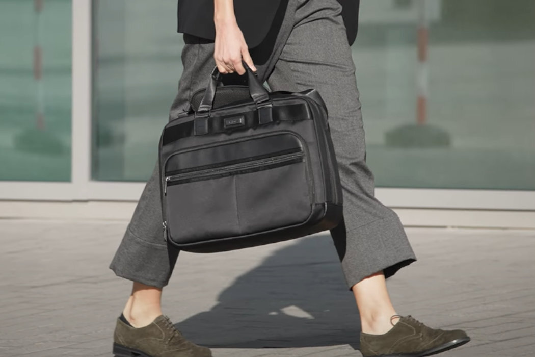 Torba na laptopa TARGUS Mobile Elite Slimcase 13-14 cali Czarny wygoda podróz szkoła praca pojemność wielkość funkcjonalność