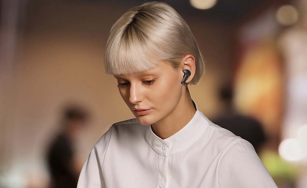 słuchawki dźwięk brzmienie bezprzewodowe etui ładowanie czas pracy bluetooth sterowanie obsługa jakość dźwięk
