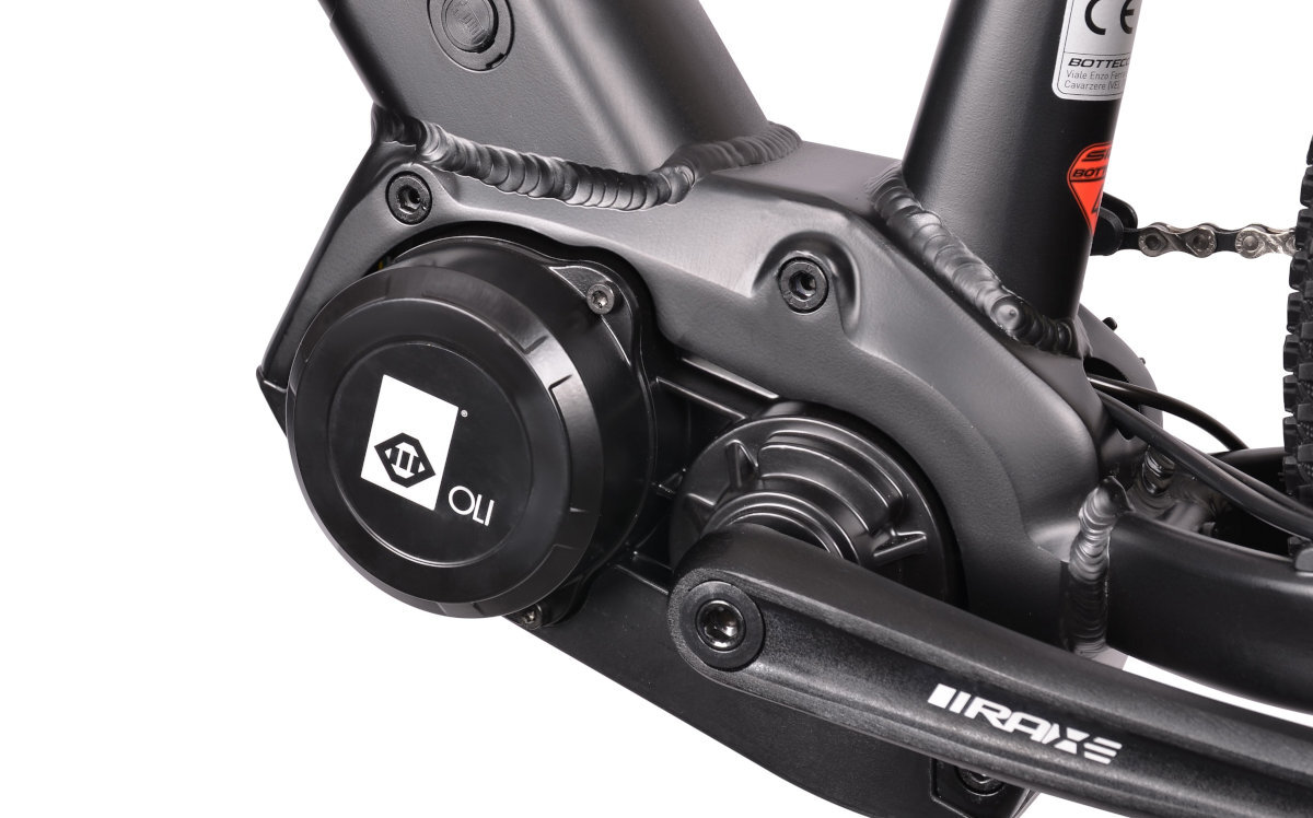 Rower elektryczny BOTTECCHIA Evo Start M19 29 cali męski Czarno-czerwony mocny silnik i wytrzymala bateria