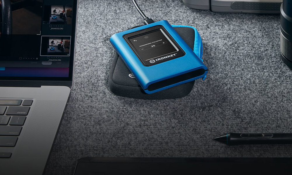 KINGSTON IronKey IKVP80ES Opcja wprowadzania wielu haseł