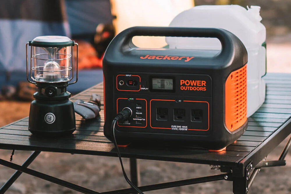 Stacja zasilania JACKERY Explorer 1000EU pojemnosc porty