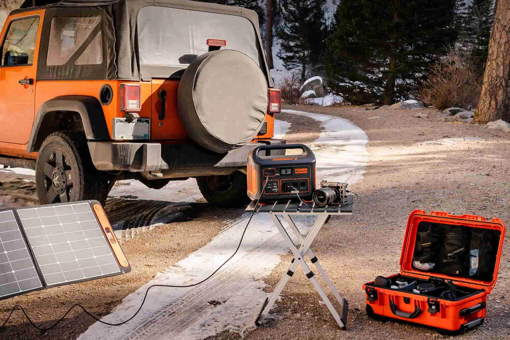 Stacja zasilania JACKERY Explorer 1000EU waga wielkosc