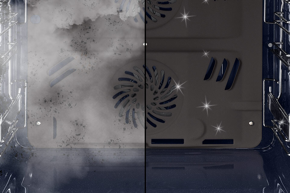 Wnętrze piekarnika Samsung Natural Steam, w którym odbywa się proces czyszczenia parowego. Wnętrze piekarnika Samsung Natural Steam, w którym odbywa się proces czyszczenia parowego.