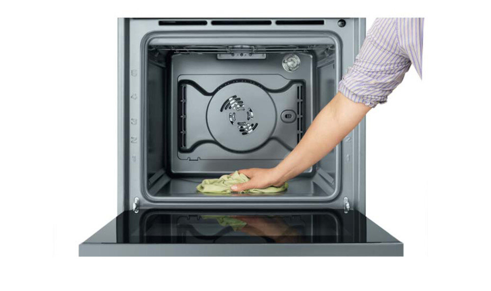 PIEKARNIK WHIRLPOOL W6 4S2 OS4 P2 BL czyszczenie pirolityczne