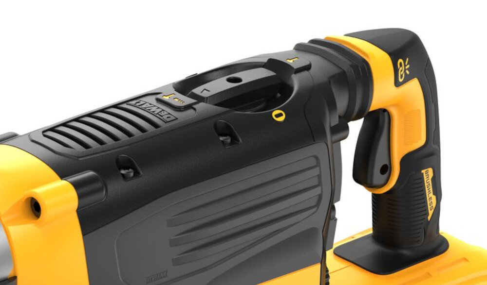 Młotowiertarka DEWALT  DCH775X2 trzy tryby pracy wiercenie z udarm wiercenie bez udaru dłutowanie przełącznik maksymalna średnica wiercenia w betonie 52 mm