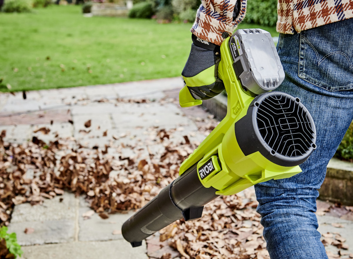 Dmuchawa do liści RYOBI RY18BLA-0