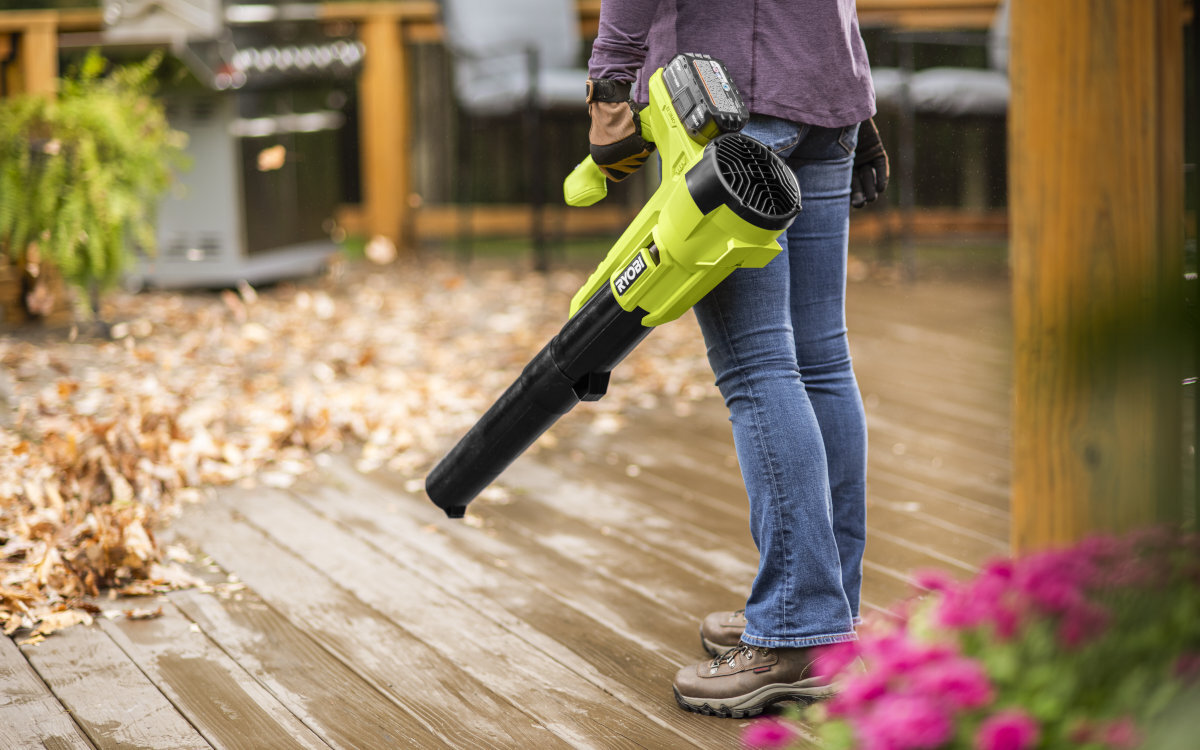 Dmuchawa do liści RYOBI RY18BLA-0 zasilanie akumulatorowe