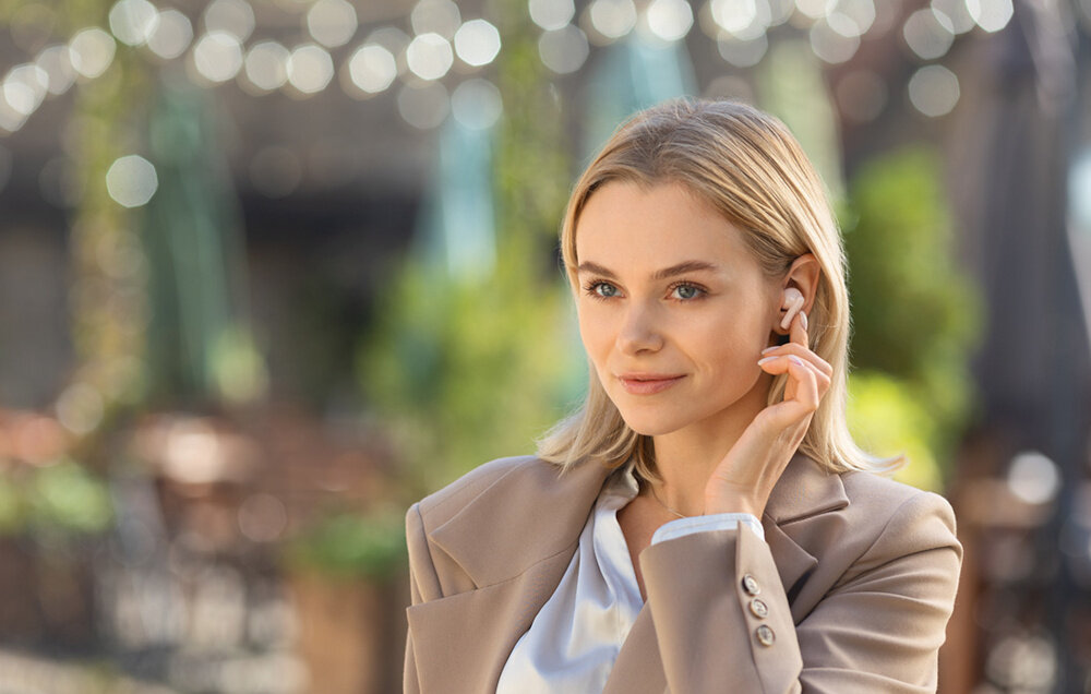 Słuchawki dokanałowe EDIFIER TWS330NB bluetooth jakość dźwięk kodek audio SBC HD hybrydowa redukcja szumów tryb pracy akumulator panel dotykowy obsługa 