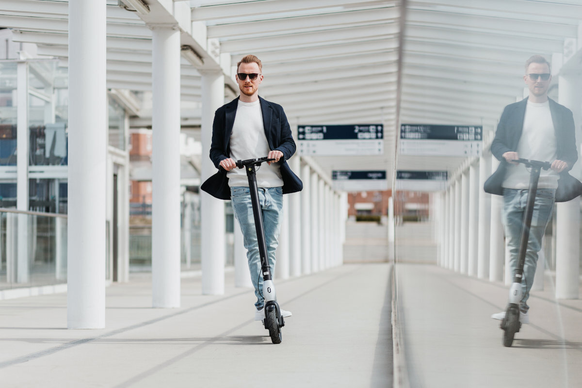 HULAJNOGA ELEKTRYCZNA JIVR SCOOTER szybki transport
