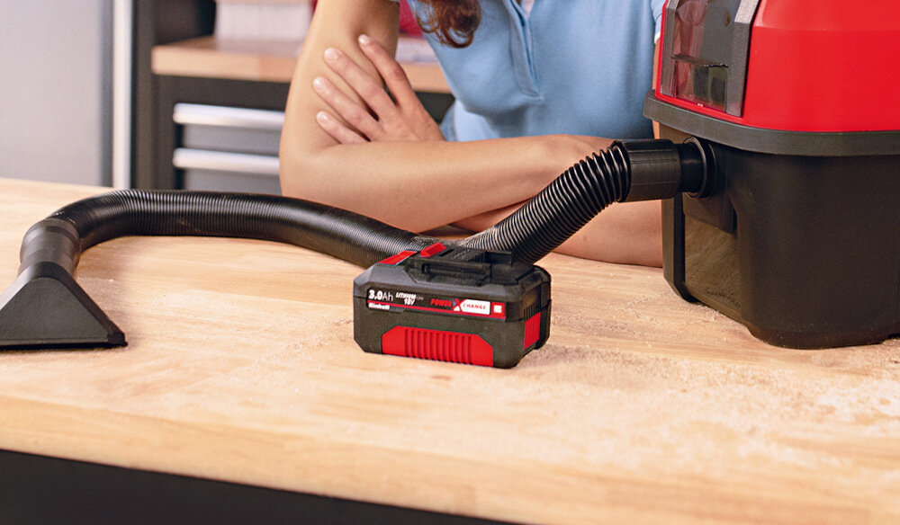 Zestaw startowy EINHELL 4512108 odporne na krz i korozje gumowa powloka ochrona przed wstrzasami do pracy w trudnych warunkach