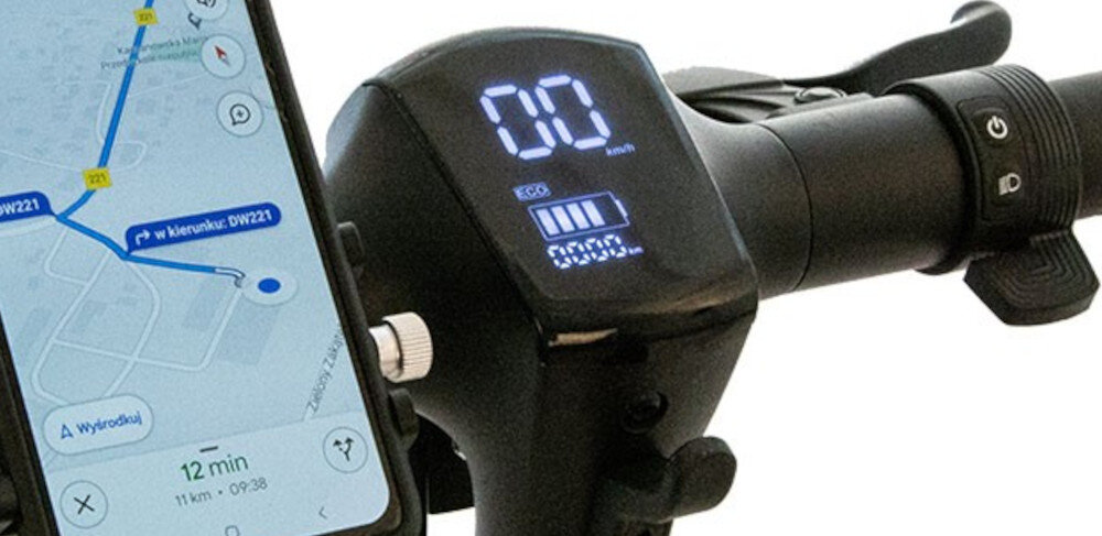 Hulajnoga elektryczna PB DES02 Czarno-srebrny wyświetlacz wskaźnik bateria tryby jazdy