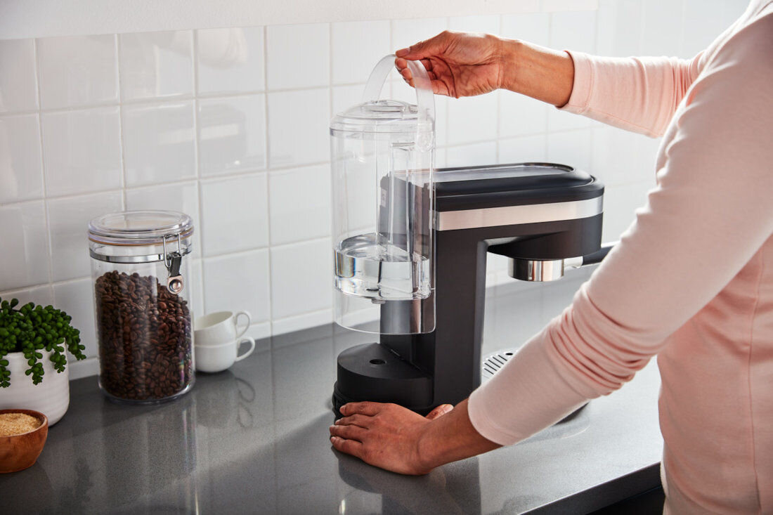 Ekspres KITCHENAID 5KES6403EBM pojemnosc 1,4l komfort wygoda uzytkowanie