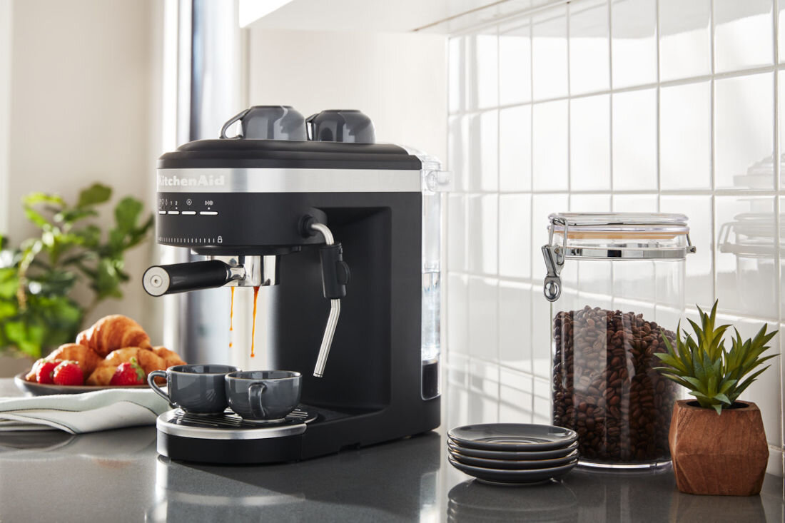 Ekspres KITCHENAID 5KES6403EDG elegancka kompaktowa konstrukcja solidny wytrzymaly wyglad design