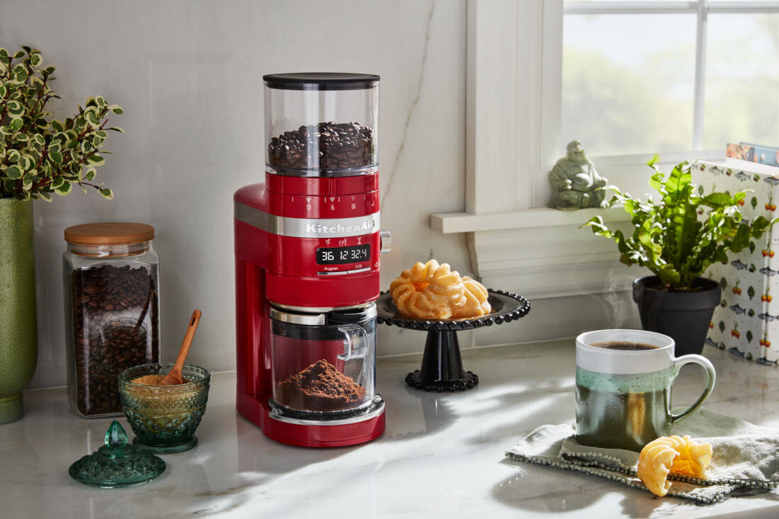Mlynek do kawy KITCHENAID 5KCG8433EDG Antracyt Technologia antystatyczna bezproblemowe mielenie porzadek