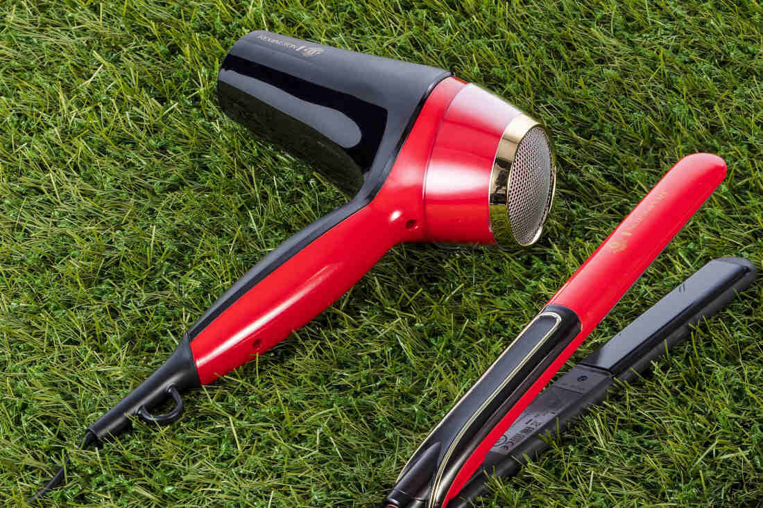 Suszarka REMINGTON Thermacare Pro Manchester United D5755 szybko wydajnie suszenie silnik AC moc 2100 W prędkość nawiew 110 km/h