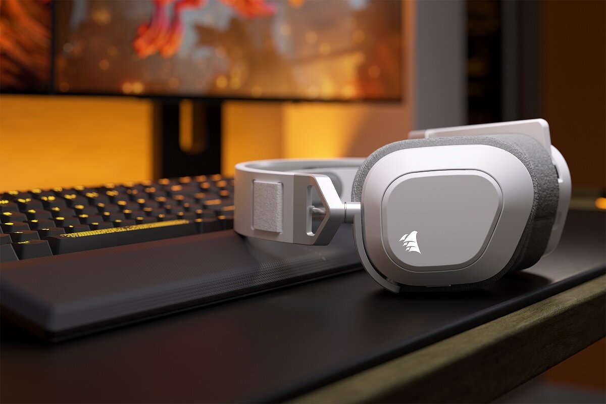 Słuchawki CORSAIR HS80 Max Wireless bezprzewodowy stylowy solidny gaming jakość dźwięku Sonarworks SoundID żywotność baterii