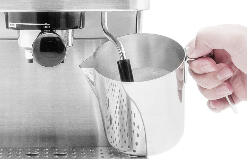 Ekspres GASTROBACK 42606 spienianie mleka 360°