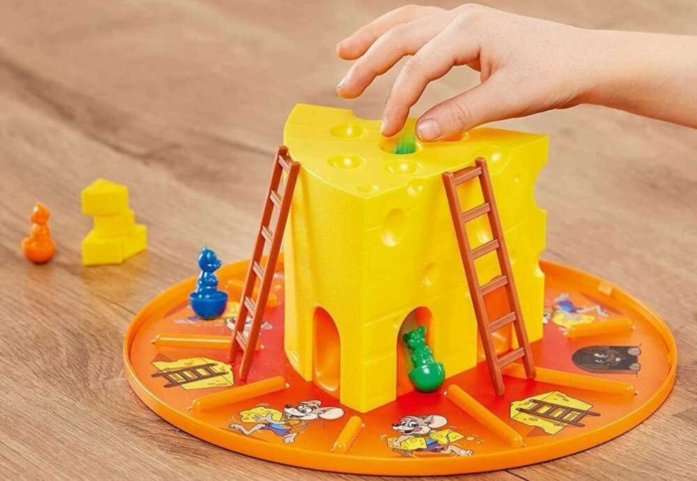 Gra planszowa RAVENSBURGER Cat & Mouse 24563 rozwoj umiejetnosci manualnych