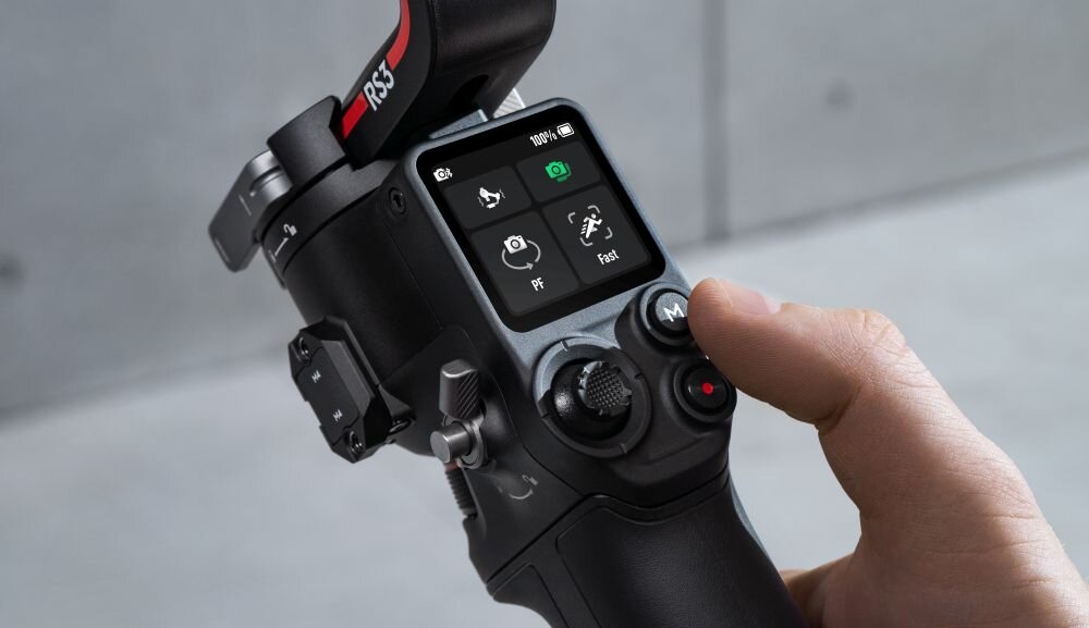 Gimbal DJI RS 3 fotografia stabilizacja nagrywanie żyroskop uchwyt zasilanie ładowanie bateria tryby przyciski złącza porty kompatybilność udźwig wykonanie pojemność 