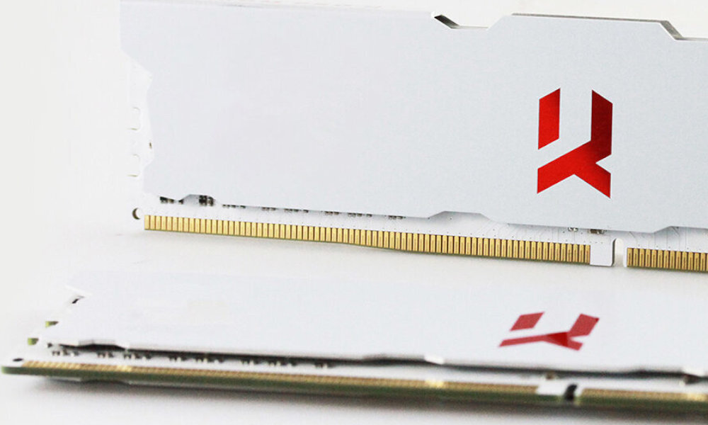 Pamięć RAM GOODRAM Irdm Pro 16 GB 3600MHz B-DIE optymalna wydajnosc