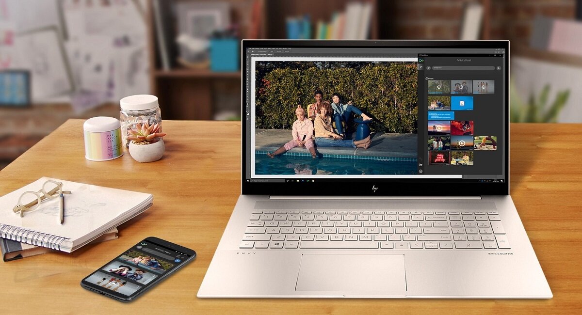 Laptop HP Envy x360 Działaj bez ograniczeń Komfortowa i wydajna praca Wydajny, elegancki i wyposażony w ekran dotykowy