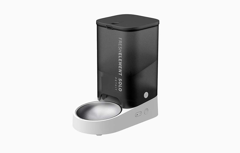 Dozownik karmy automatyczny PETKIT Fresh Element Solo Czarny bokiem pojemność 3 litry do 10 porcji dziennie waga porcji 50 gram chrupki do 12 mm wirnik 2 generacji