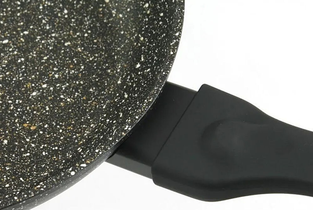 Patelnia KLAUSBERG KB-7192 30 cm funkcjonalność stylowy wygląd marmurkowy wzór elegancja komponuje się z każdą kuchnią wysoka jakość aluminium efektywne rozprowadzanie i zatrzymywanie ciepła wewnętrzna powłoka granitowa ułatwienie smażenia i czyszczenia średnica 30 cm przygotowywanie różnorodnych potraw estetyka praktyczność