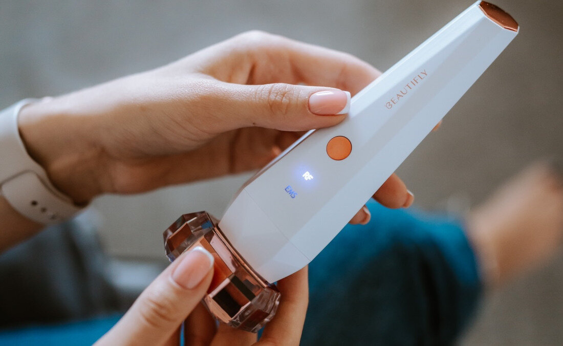 Масажер для обличчя BEAUTIFLY B-Lumix Pro