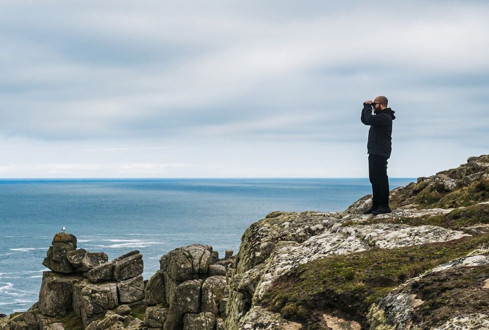 Lornetka NIKON Prostaff P7   optyka waga konstrukcja ogniskowa zoom przybliżenie dioptria muszle oczne obiektywy soczewki pryzmat powłoka gwint okulary obserwacja przyroda sport powiększenie 