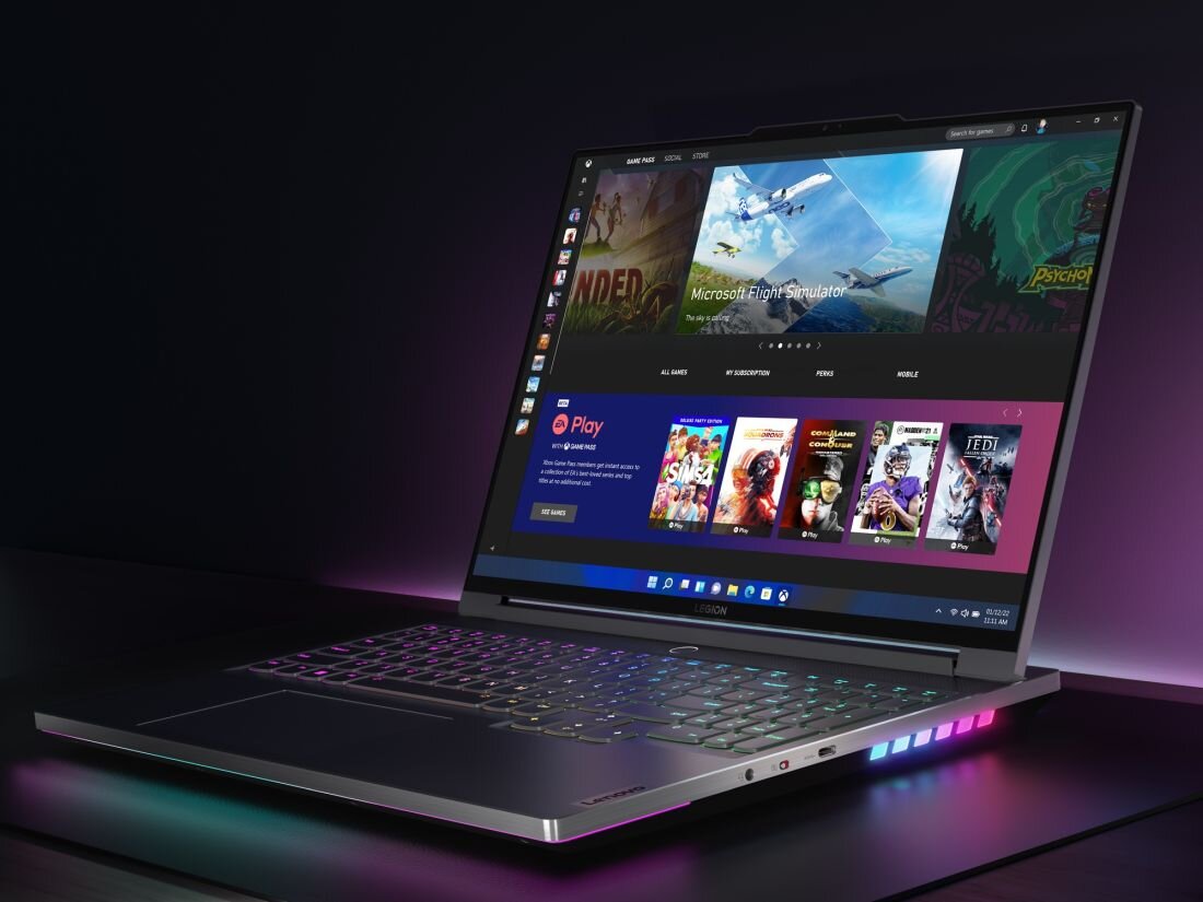 Laptop LENOVO Legion 7 - DDR5