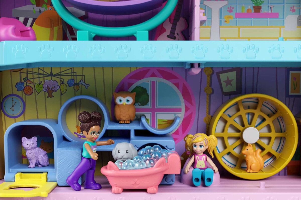 Lalka MATTEL Polly Pocket Przygody zwierzatek Domek na drzewie HHJ06 zestaw lalki figurki