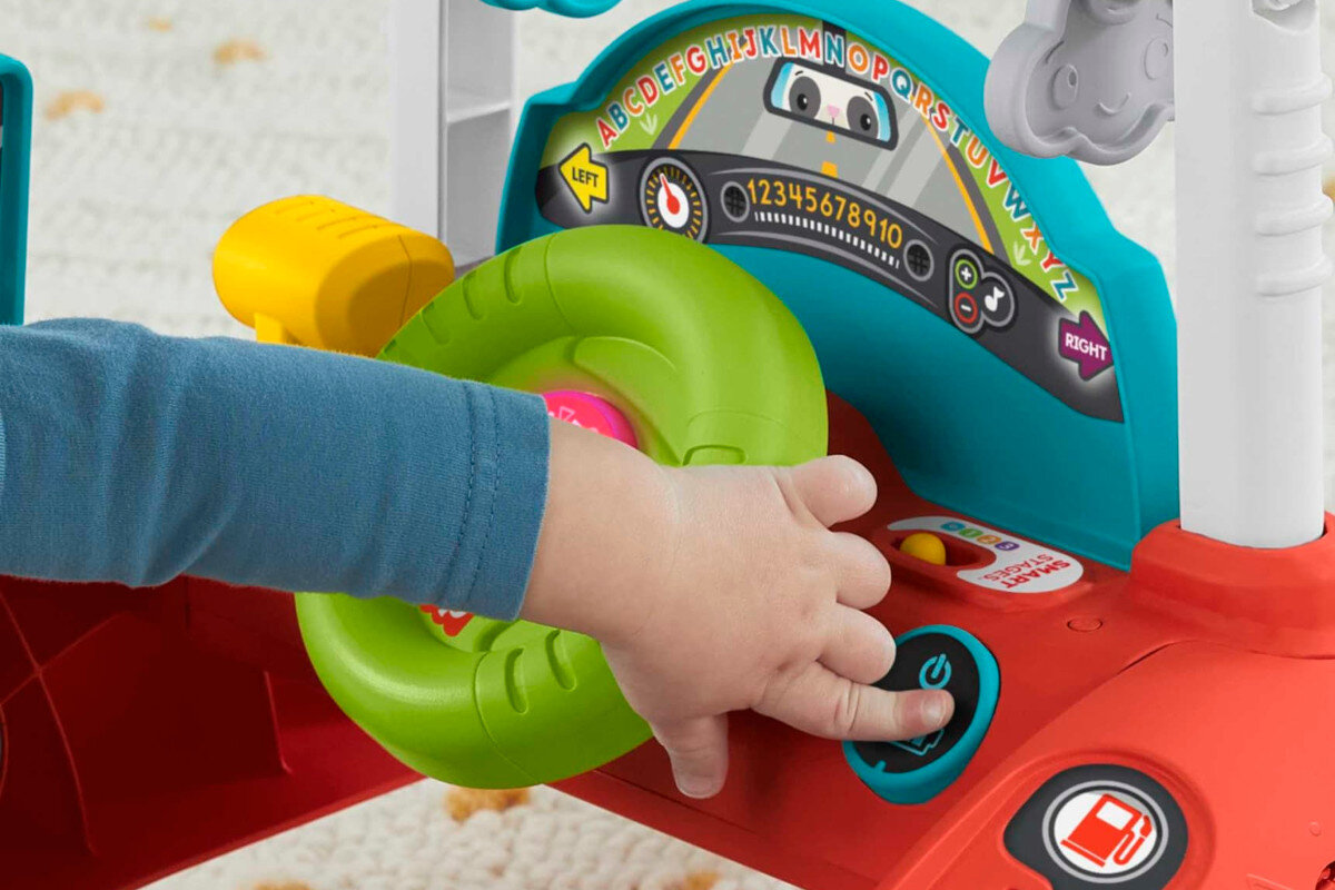 Chodzik FISHER PRICE Pchacz Małego Kierowcy HJP44 3 poziomy wiek liczenie litery pobudzanie wyobraźni