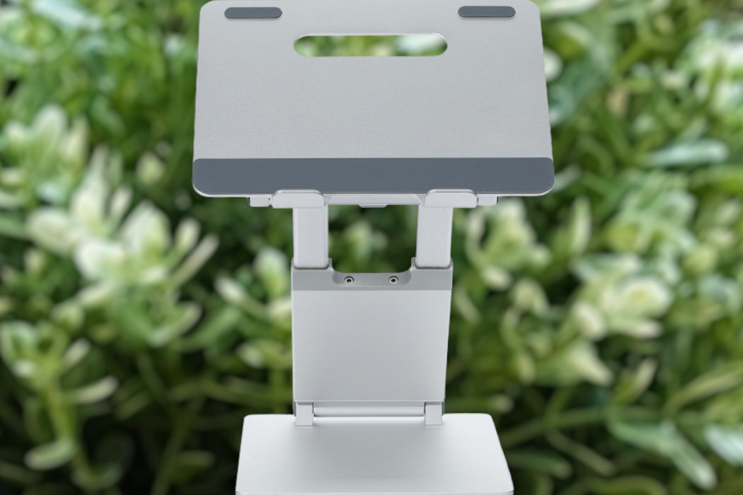 Podstawka pod laptopa POUT Eyes 3 Lift Szary spód mateiał ochrona stabilność aluminium