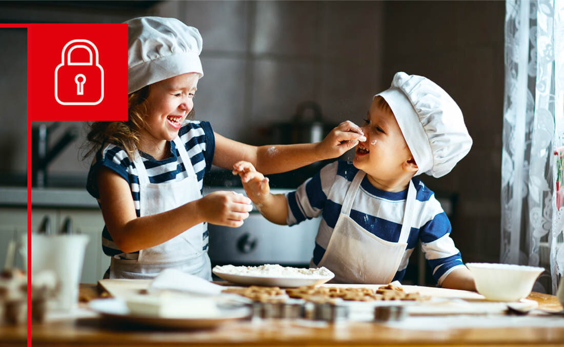 Kuchenka mikrofalowa SHARP YC-PS204AE-S blokada rodzicielska