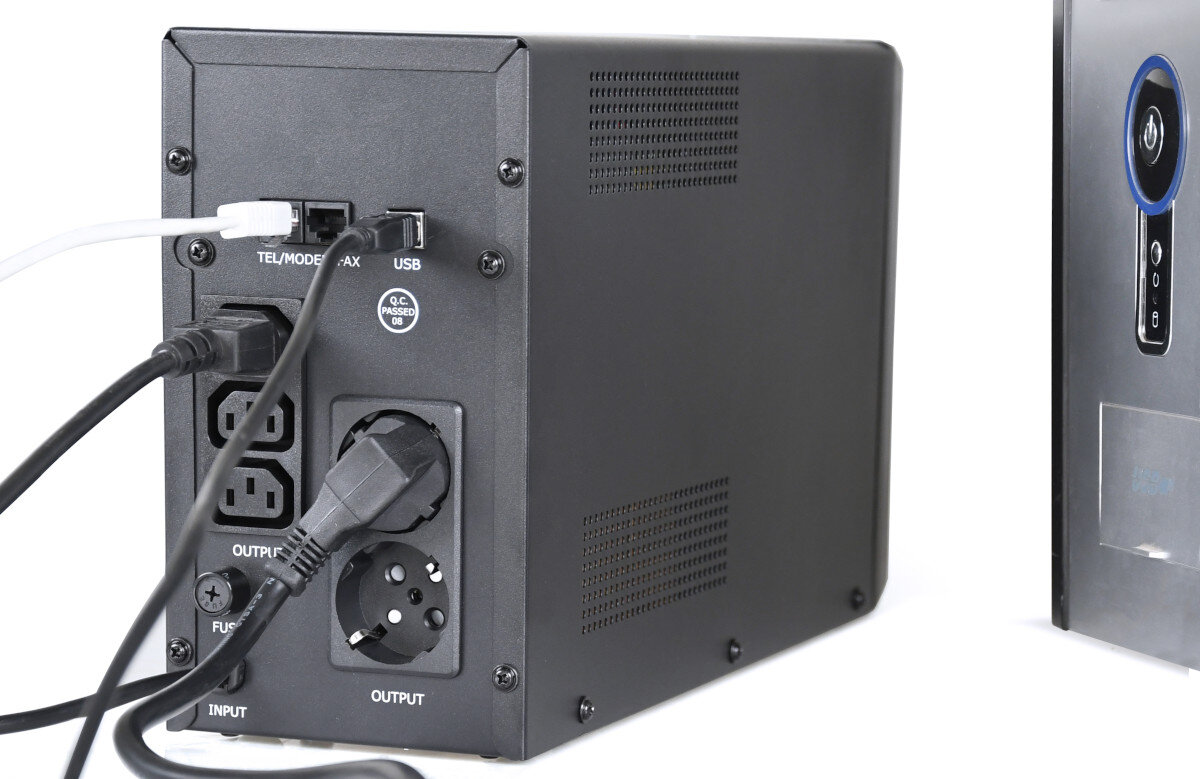Zasilacz UPS ENERGENIE EG-UPS-035 zabezpieczenia ochrona bezpieczeństwo funkcje