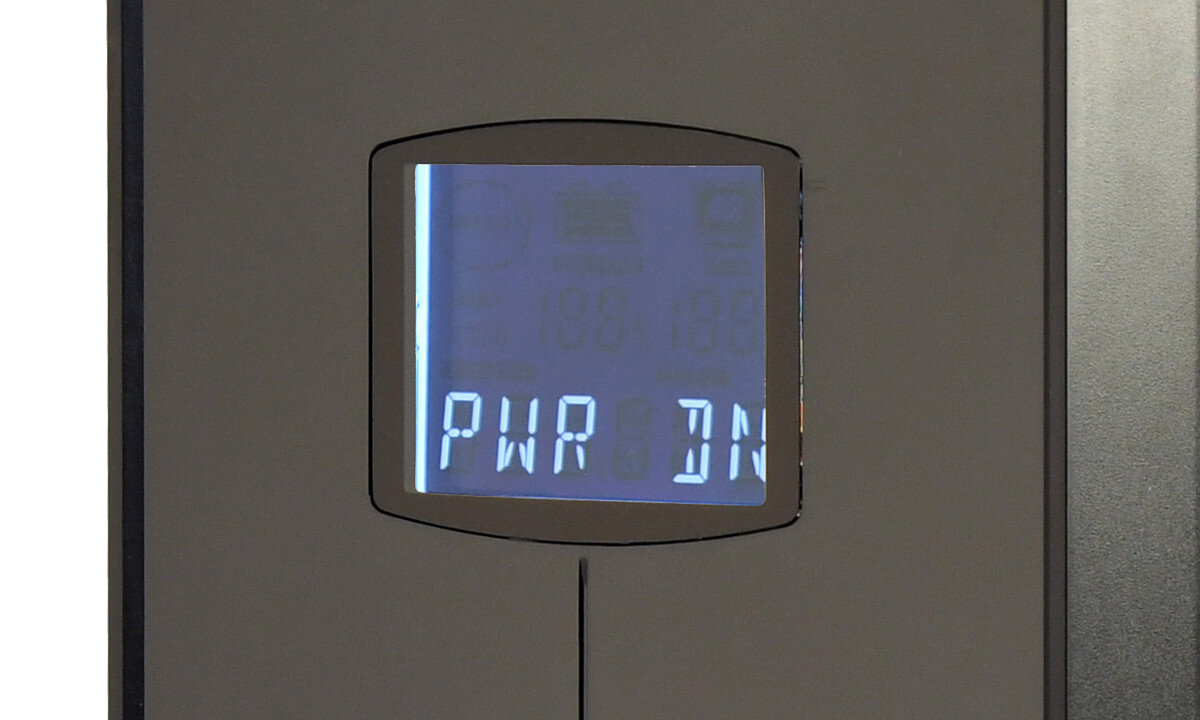 Zasilacz UPS ENERGENIE EG-UPS-035 obsługa wyświetlacz alarm powiadomienia złącze monitorowanie