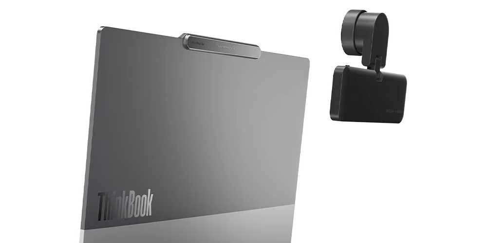 Laptop LENOVO ThinkBook 13x G2 - Tablet w kolorze srebrnym z dołączoną kamerą, dobry do multimedialnych zastosowań.